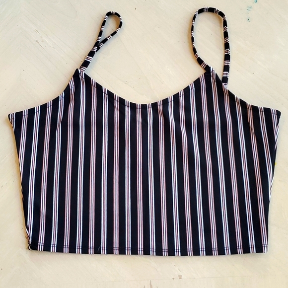 None Tops - 🌺3 for $10 New! Crop Top